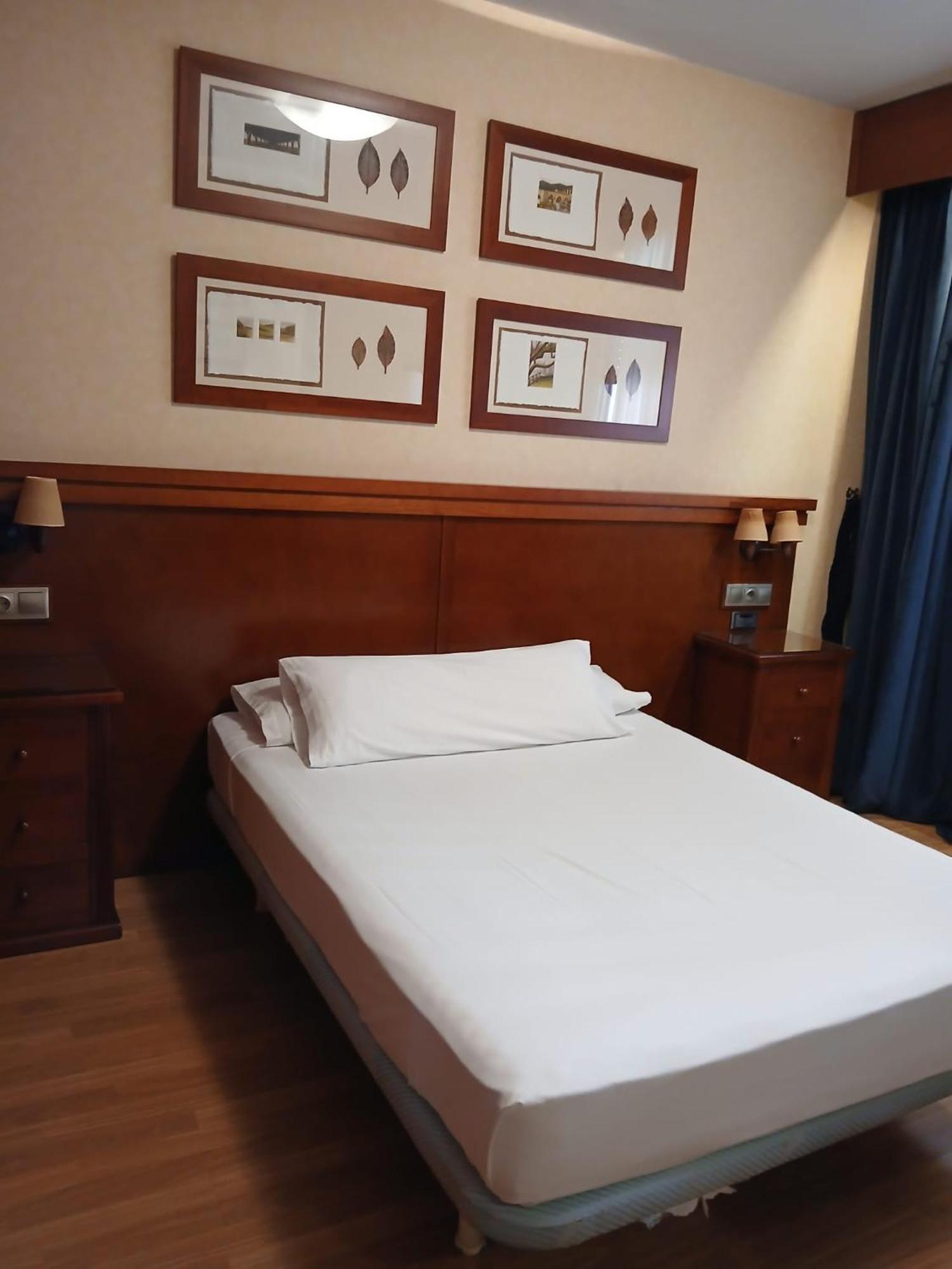 Hostal Los Infantes Olvega Εξωτερικό φωτογραφία
